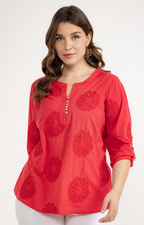 Chemise brodée manches 3/4