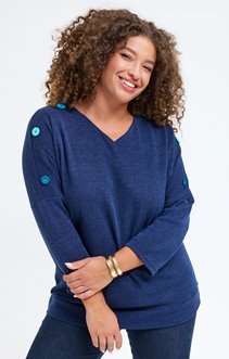 Pull avec boutons fantaisies