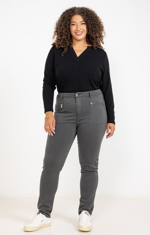 Pantalon style cargo