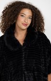 Poncho doux fausse fourrure