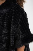 Poncho doux fausse fourrure