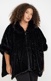 Poncho doux fausse fourrure