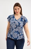 Tee-shirt imprimé feuilles avec collier
