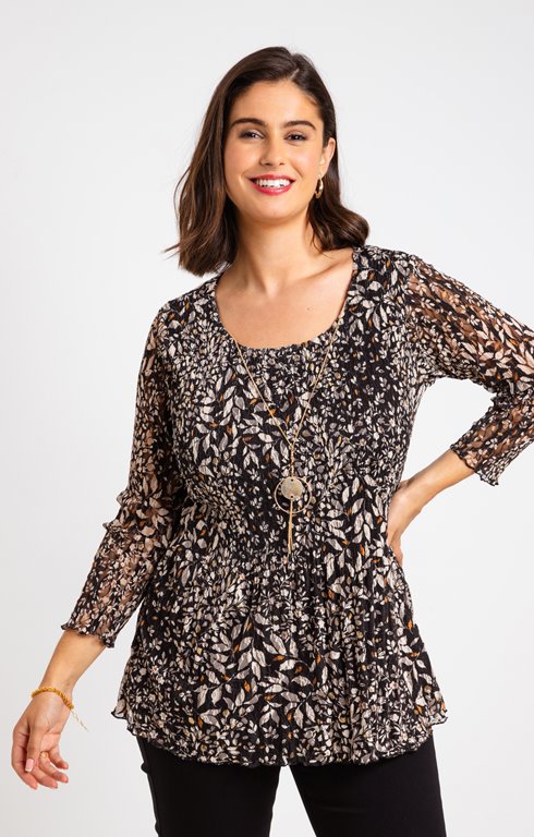 Tee-shirt dentelle plissée avec collier 
