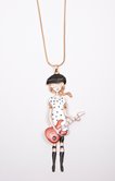 Sautoir pendentif poupée rock and roll