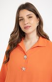 Chemise avec boutons coquillages