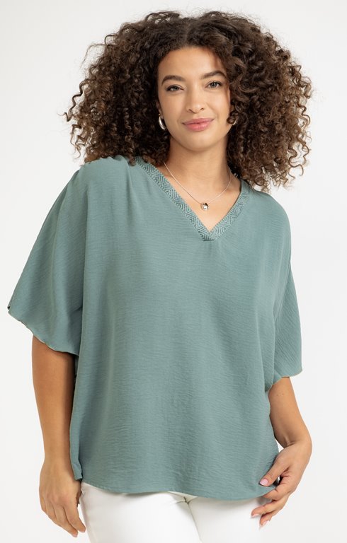 Tee-shirt forme poncho