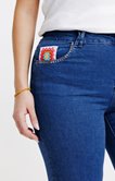 Pantacourt denim détail crochet broderie