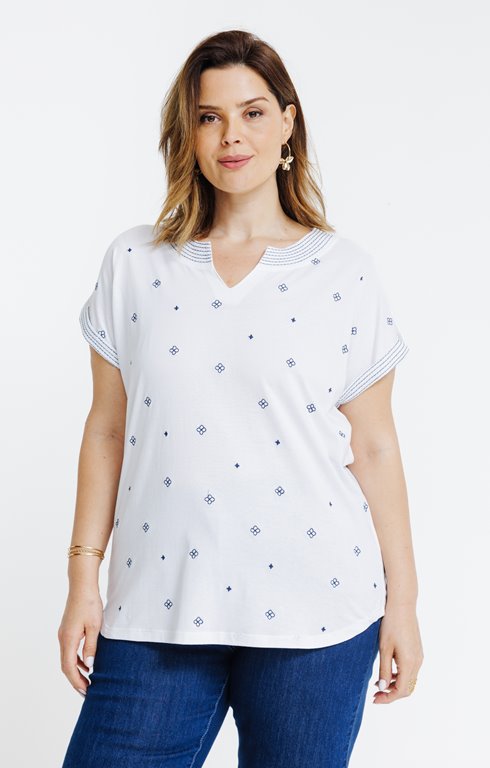 Tee-shirt jersey broderie devant