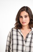 CHEMISE À CARREAUX