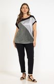 Tee-shirt avec des patchs 