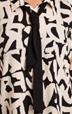 Chemise imprimée avec cravate