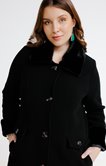 Manteau long avec fausse fourrure