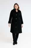 Manteau long avec fausse fourrure