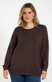 Pull avec boutons dans le dos
