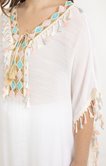Poncho avec broderies