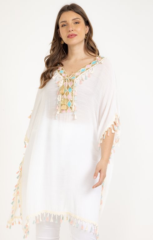 Poncho avec broderies