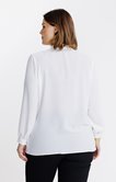 Chemise unie avec cravate