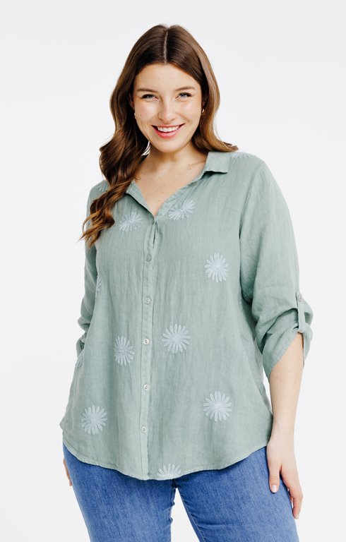 Chemise en lin brodée