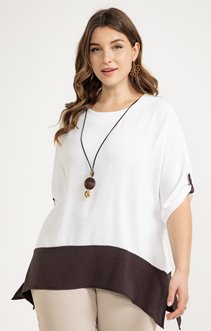 Tunique bicolore avec collier