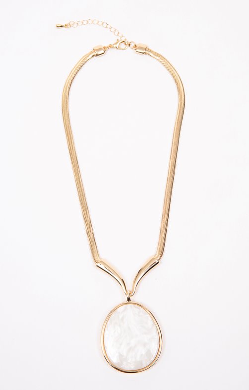 Ras-de-cou or et nacré