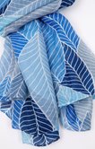 Foulard avec feuilles