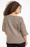 Pull avec fleurs fantaisie