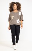 Pull avec fleurs fantaisie