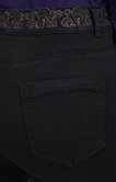 Pantalon droit ceinture brodée
