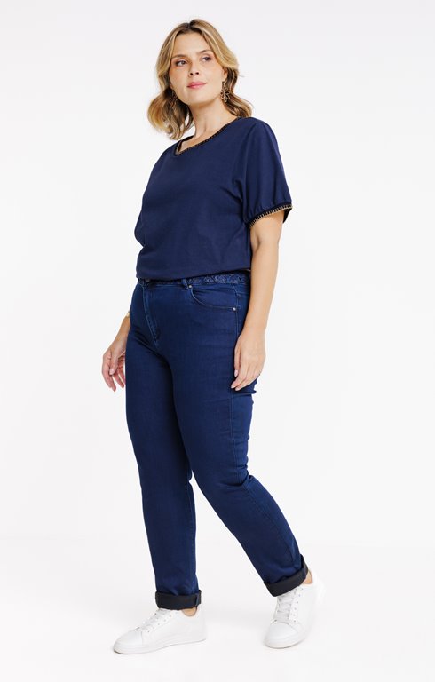 Pantalon droit ceinture brodée