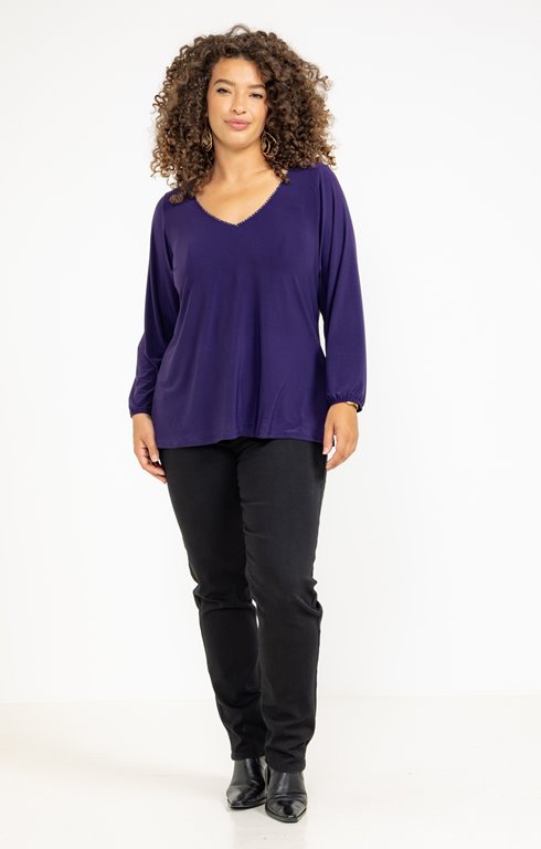 Pantalon droit ceinture brodée