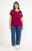 Tee-shirt avec décors reliéfés