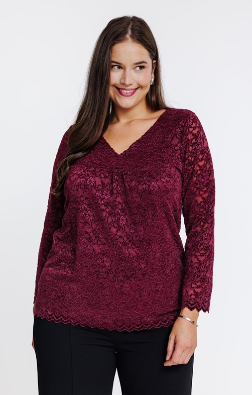Tee-shirt en dentelle