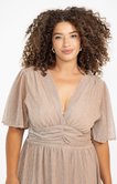 Robe longue résille