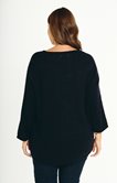 Pull avec écritures multico