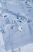 Foulard brodé