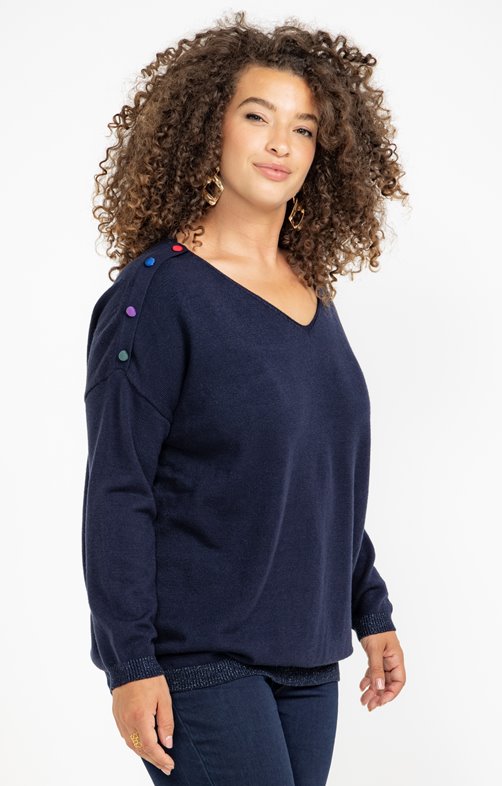Pull avec coeurs colorés