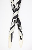 Foulard triangle à pois