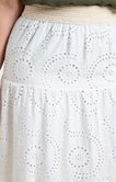 Jupe longue avec broderies anglaises