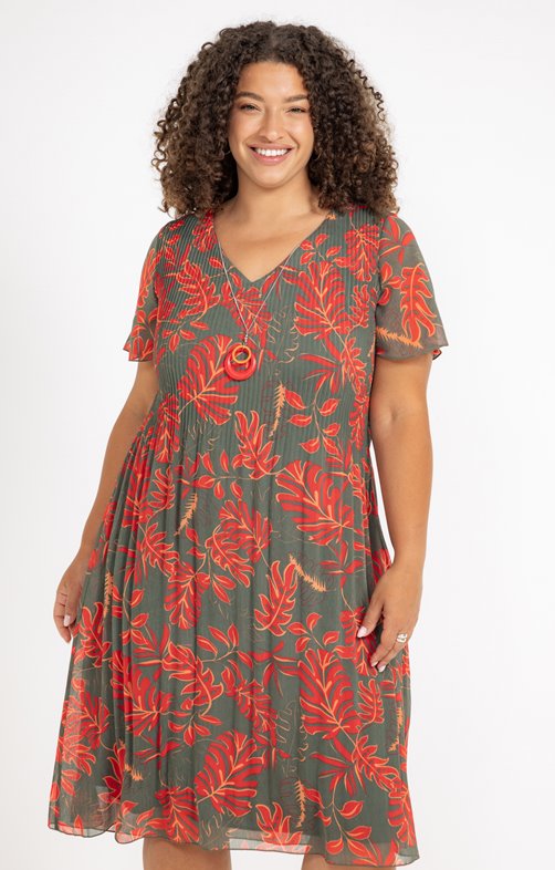 Robe imprimée encolure v avec collier