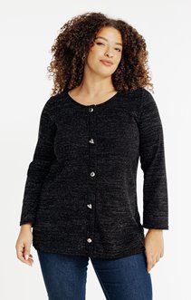 Pull avec bijoux fantaisies