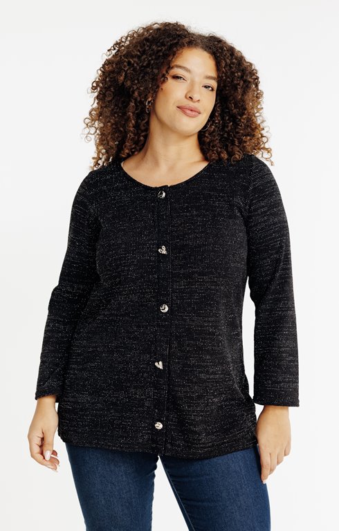 Pull avec bijoux fantaisies