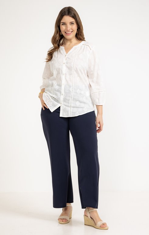 Pantalon boutons dorés devant